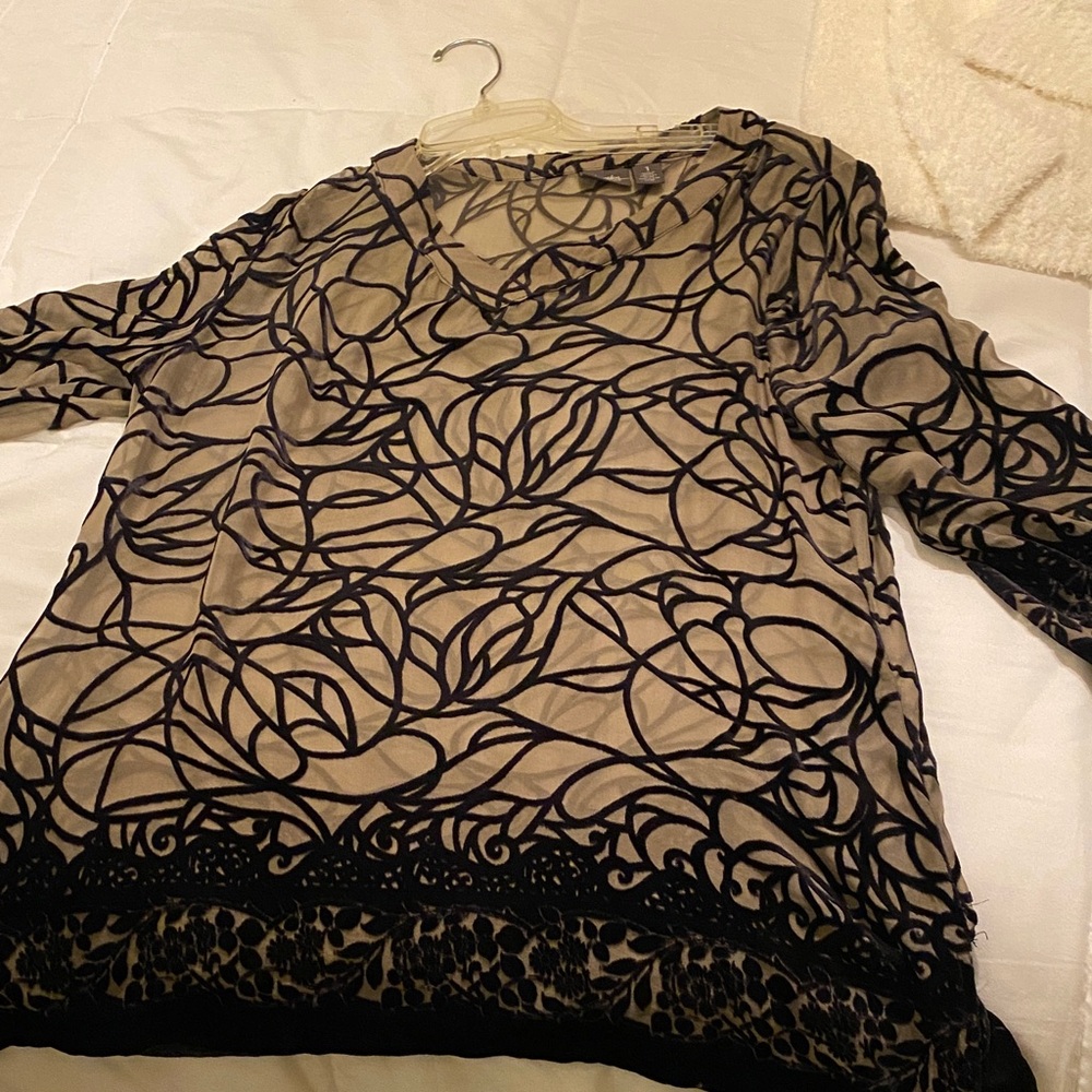 Chico's Black and Cream Patterned Blouse